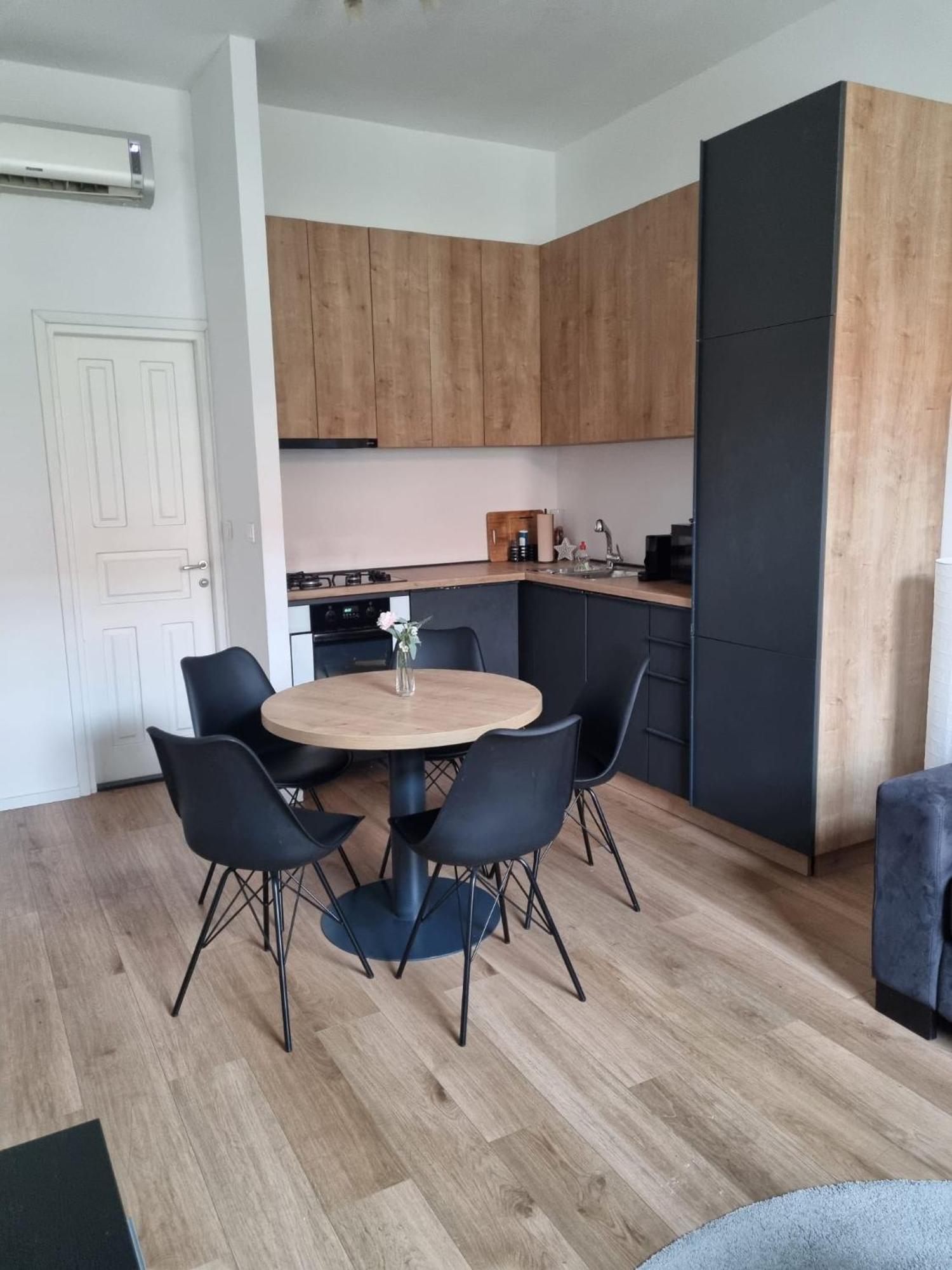 Niko's Urban Apartment Zagreb